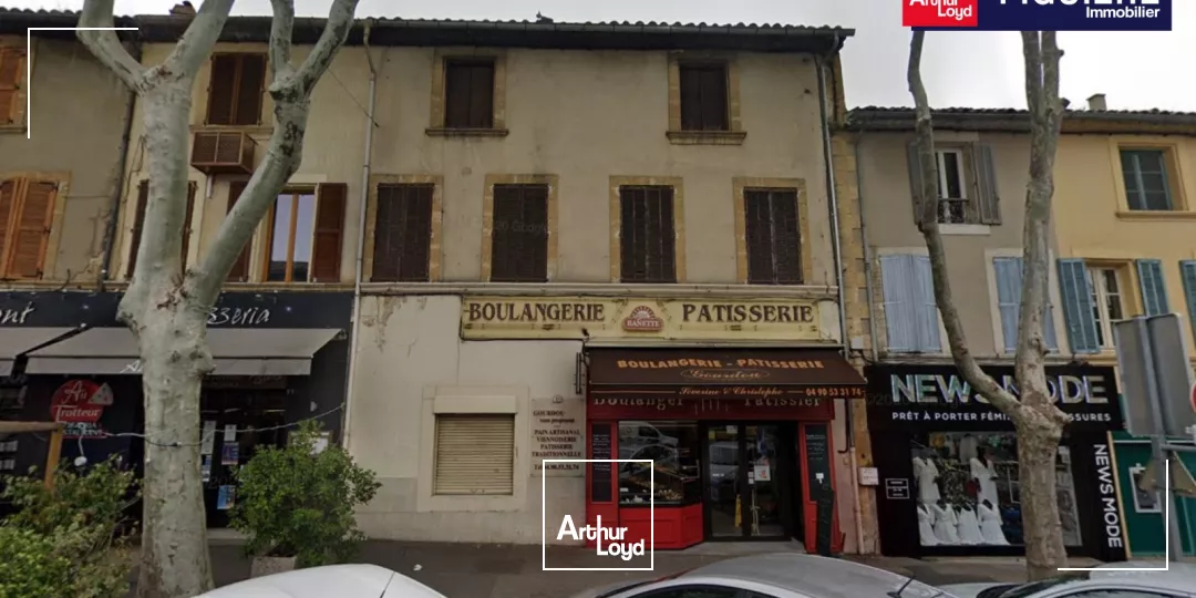 LOCATION LOCAL COMMERCIAL 280M² A RENOVER ENTIEREMENT 